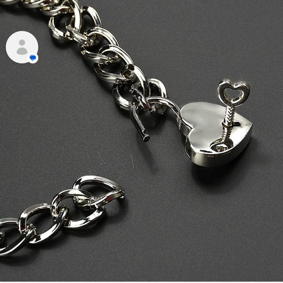 Beautiful new stainless steel padlock & Keys heart necklace Valentine's Day - Picture 5 of 5
